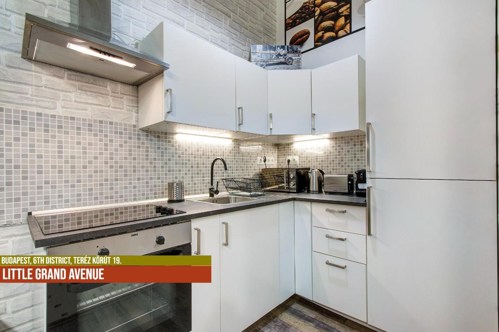 Little Americas Oktogon Apartments Budapeşte Dış mekan fotoğraf