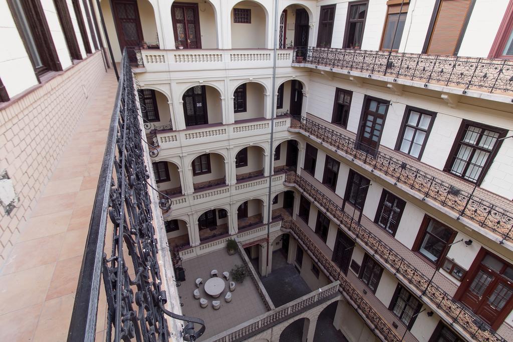 Little Americas Oktogon Apartments Budapeşte Dış mekan fotoğraf